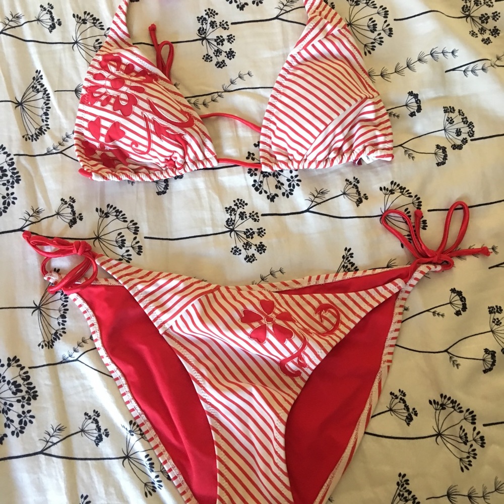 Guess bikini